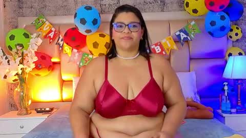 Snapshot of selennacooper chatting on 06.23.26 Selenna Cooper online show from 06.23.26