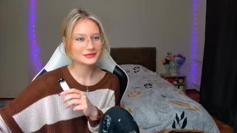Simon and Alice online show from 09.28.25