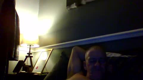 Snapshot of selfsucker28772 chatting on 12.13.25 selfsucker28772 online show from 12.13.25