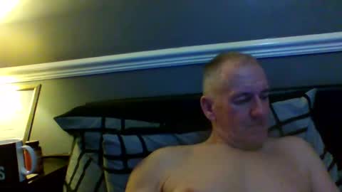 Snapshot of selfsucker28772 chatting on 03.02.26 selfsucker28772 online show from 03.02.26