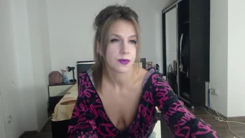 sellena_angels online show from 01.20.25