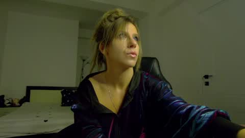 sellena_angels online show from 04.20.26