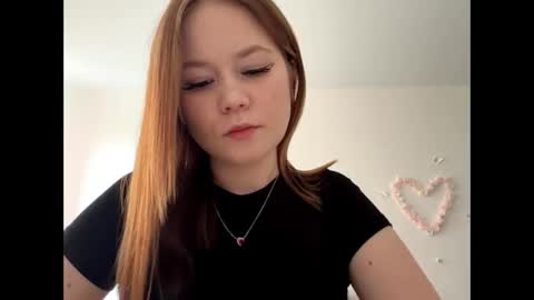 Lily online show from 06.05.26