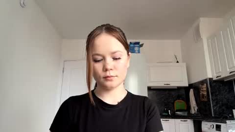 Lily online show from 06.23.26