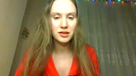Snapshot of selvarine chatting on 04.21.26 selvarine online show from 04.21.26