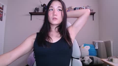 Snapshot of sen_and_sin chatting on 10.19.25 Sen online show from 10.19.25