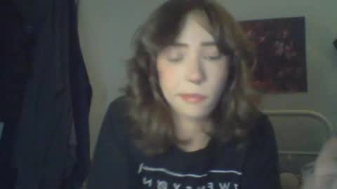 goddess esme  online show from 10.25.25