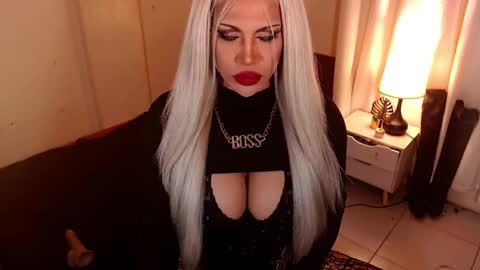 unstappable queen kate online show from 02.07.26