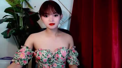 sensational_yeng online show from 10.26.25