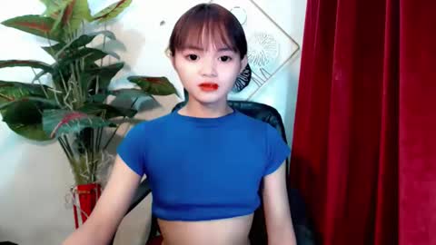 sensational_yeng online show from 11.24.25