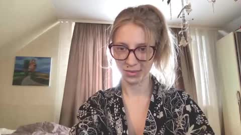 senseinner online show from 10.01.25