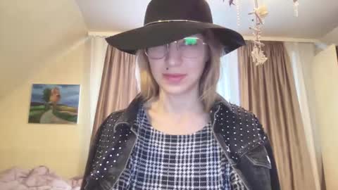 senseinner online show from 10.05.25