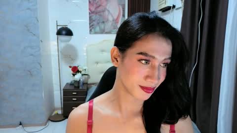Snapshot of sensual_goergia chatting on 09.15.25 sensual_goergia online show from 09.15.25