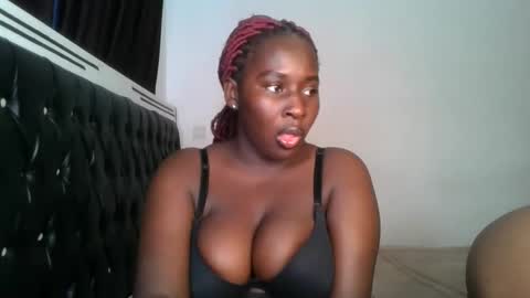 Snapshot of sensual_ria chatting on 05.23.26 sensual_ria online show from 05.23.26