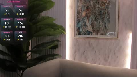 Sophie     online show from 01.12.26