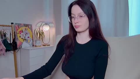 sensuallucy233 online show from 06.03.26
