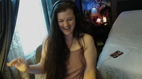 Tara online show from 12.23.24