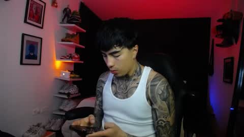 Seong online show from 10.07.25