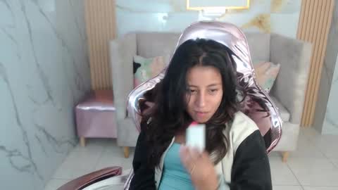 serabella_s online show from 12.17.25