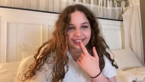 Seraphina online show from 01.16.26