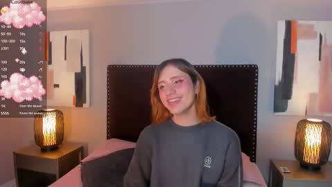 Snapshot of seraphine_star chatting on 02.11.26 Seraphine star online show from 02.11.26