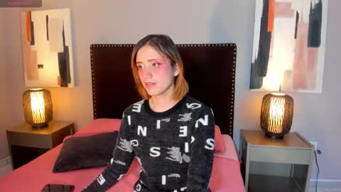 Snapshot of seraphine_star chatting on 02.18.26 Seraphine star online show from 02.18.26