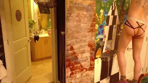 seraphyx33 online show from 11.16.25