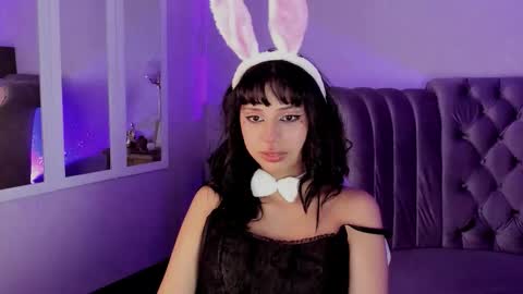 Snapshot of seren_bleck chatting on 10.04.25 Seren Follow me online show from 10.04.25