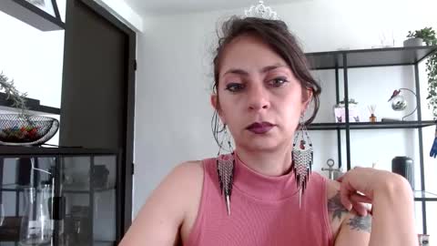 Snapshot of serena_xyz chatting on 11.07.25 Serena Xyz online show from 11.07.25