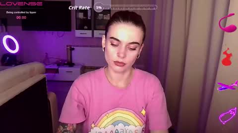 Snapshot of serenamilss chatting on 10.07.25 serenamilss online show from 10.07.25