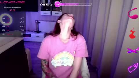 Snapshot of serenamilss chatting on 10.31.25 serenamilss online show from 10.31.25