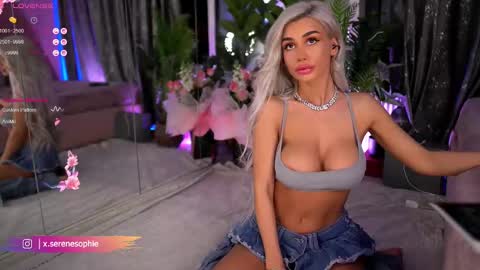 Serene Sophiex online show from 02.26.25