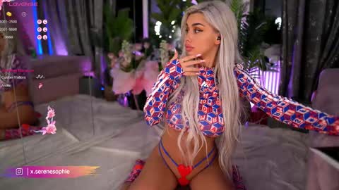 Serene Sophiex online show from 03.04.25