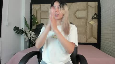 Serene online show from 04.21.26