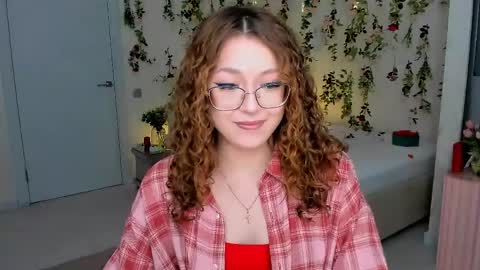 Ophelia online show from 03.31.26