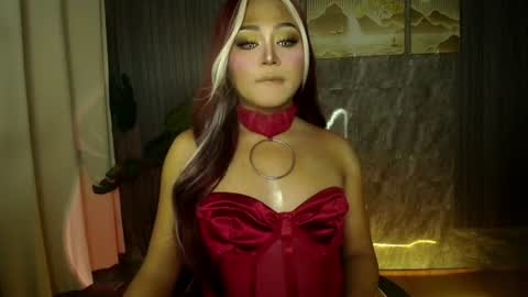 Snapshot of serenitymooreexxx chatting on 07.07.26 marian online show from 07.07.26
