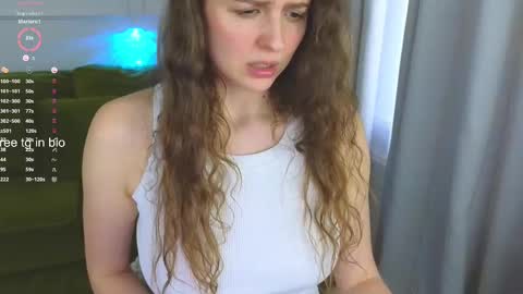 Snapshot of sereta_fin chatting on 03.07.25 Hey Guys and Girls non-binary personalities Im Sereta online show from 03.07.25