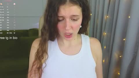 Snapshot of sereta_fin chatting on 03.07.25 Hey Guys and Girls non-binary personalities Im Sereta online show from 03.07.25