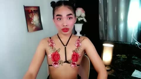 Snapshot of serialsuckerjessa chatting on 05.21.26 serialsuckerjessa online show from 05.21.26