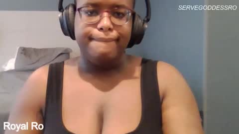 Snapshot of servegoddessro chatting on 05.02.26 servegoddessro online show from 05.02.26