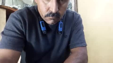 Snapshot of servingfems chatting on 10.22.25 servingfems online show from 10.22.25