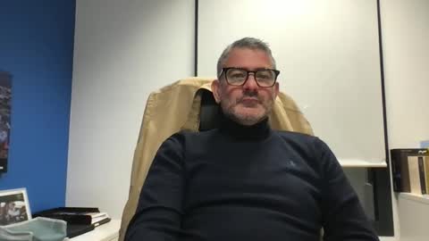 sesamechris92 online show from 11.21.25