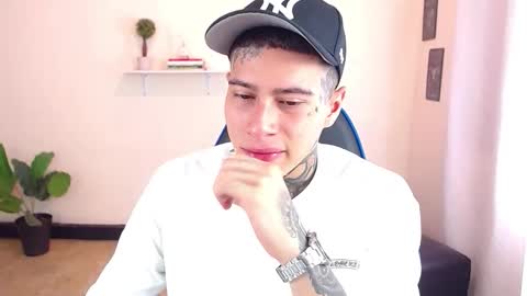 Thomas online show from 11.25.25