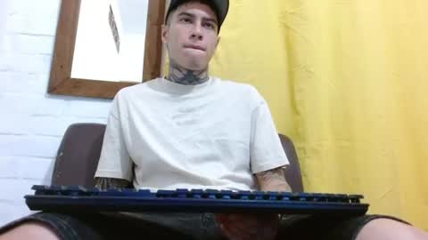 Snapshot of setthomas chatting on 07.15.26 Thomas online show from 07.15.26