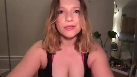 Snapshot of seturselfonfyre chatting on 09.30.25 seturselfonfyre online show from 09.30.25