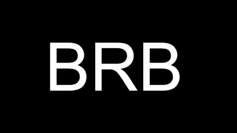 Snapshot of seulbi chatting on 10.25.25 Sana online show from 10.25.25