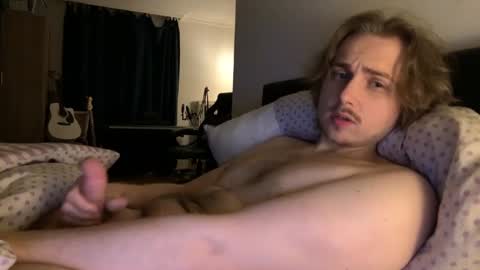 Snapshot of seven20yrs chatting on 12.16.24 seven20yrs online show from 12.16.24