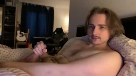 Snapshot of seven20yrs chatting on 12.18.24 seven20yrs online show from 12.18.24