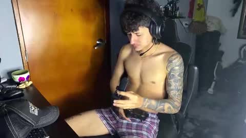 Snapshot of sex_love_sweat chatting on 01.08.26 sex_love_sweat online show from 01.08.26