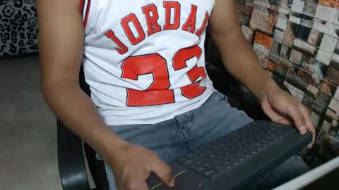 arnold online show from 11.06.25